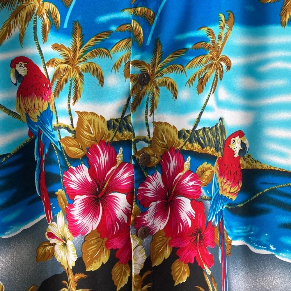 Lowes Blue Parrot Patterned Hawaiian Aloha Button Shirt - Picture 5 of 15